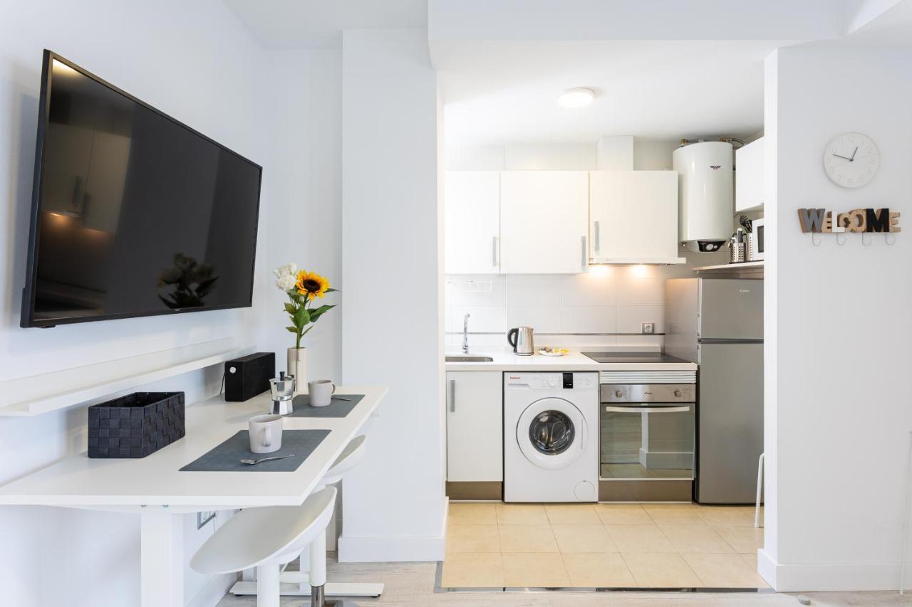 Holidays2Malaga Dos Aceras Apartment ภายนอก รูปภาพ