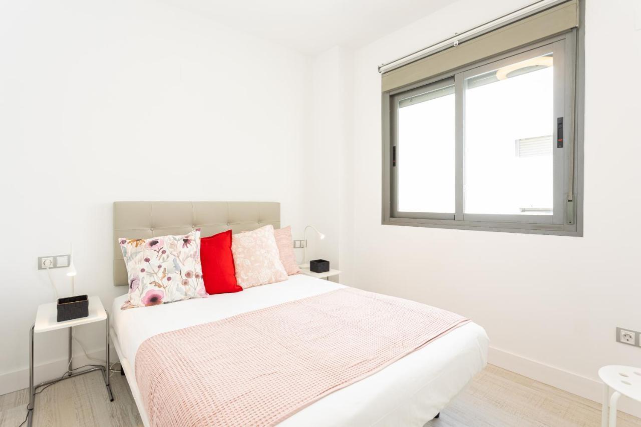 Holidays2Malaga Dos Aceras Apartment ภายนอก รูปภาพ