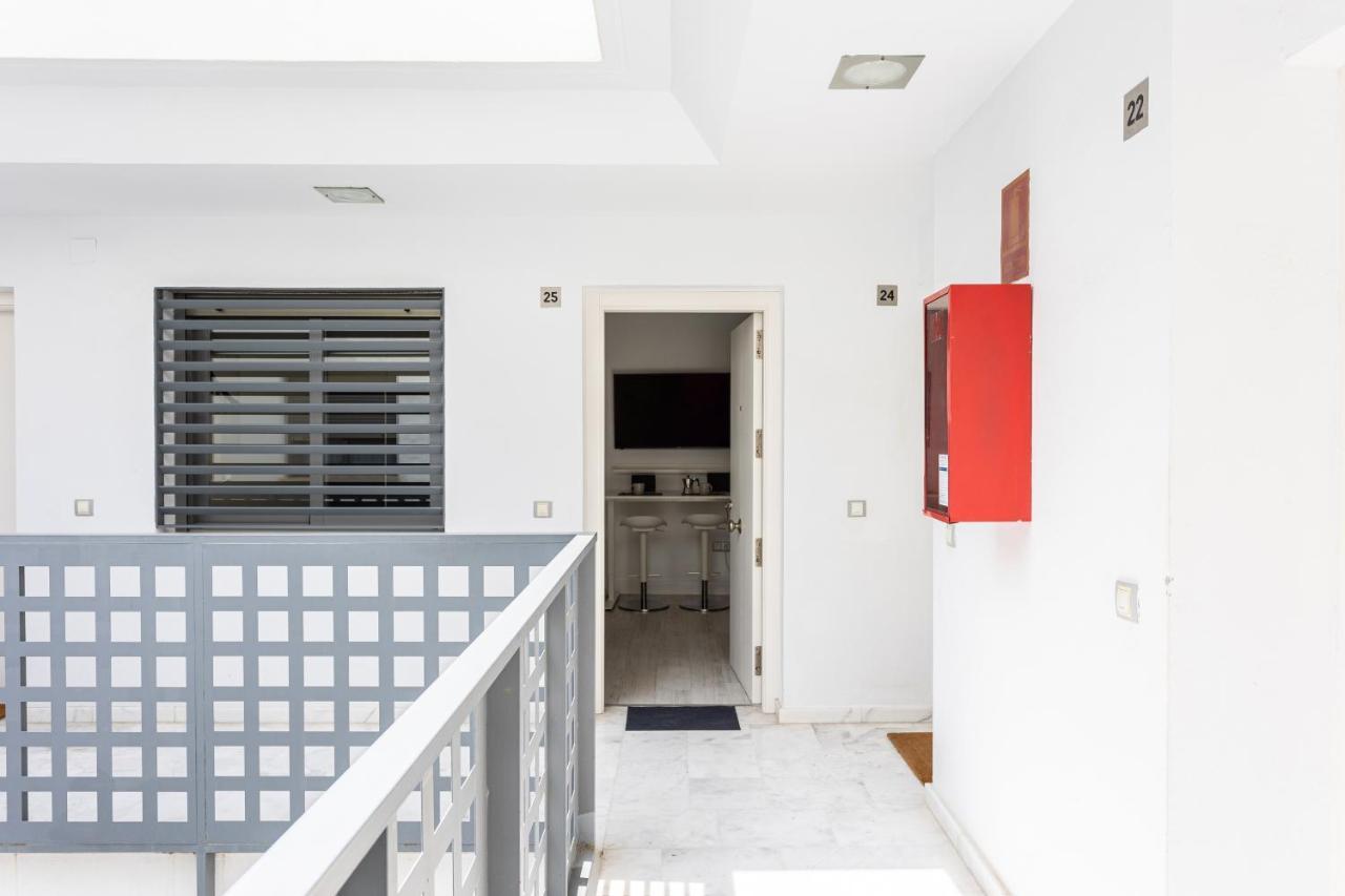 Holidays2Malaga Dos Aceras Apartment ภายนอก รูปภาพ